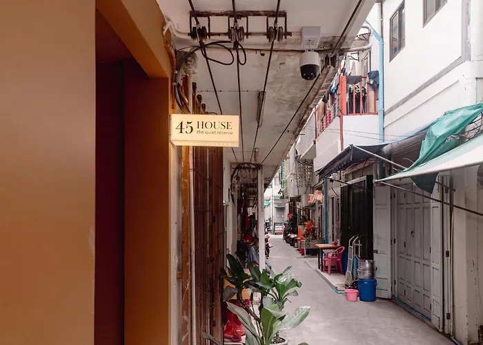 Quiet Reserve 1-min Chinatown, Yaowarat Street Food, 300m Mrt Wat Mangkon *