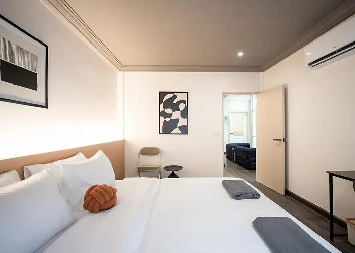 Quiet Reserve 1-min Chinatown, Yaowarat Street Food, 300m Mrt Wat Mangkon 4* Bangkok